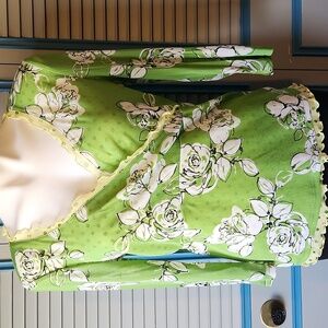 Axcess Green Floral Top